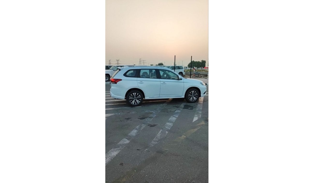 Mitsubishi Outlander 2.0 L