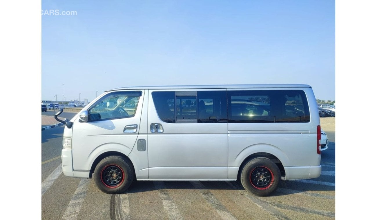 Toyota Hiace TRH200-0104773 || TOYOTA	HIACE (VAN)	2009 || CC2000	petrol	RHD	AUTO || ONLY FOR EXPORT.