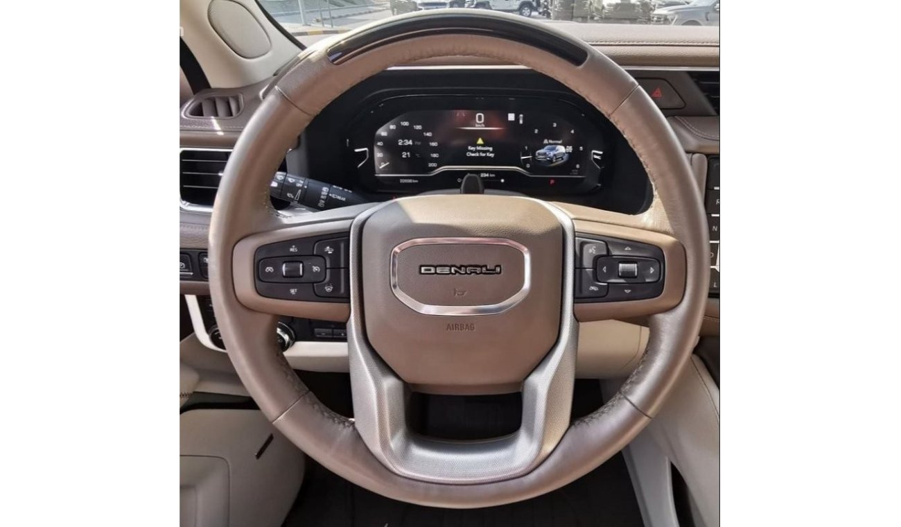 جي أم سي يوكون GMC Denali - 2023 - White