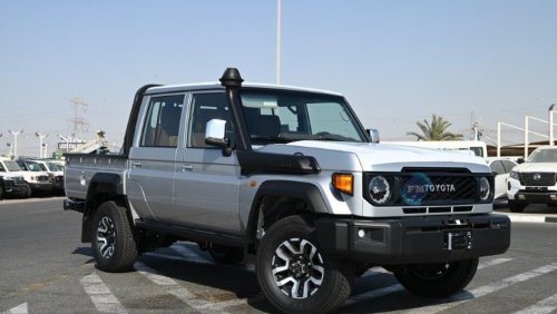 تويوتا لاند كروزر بيك آب 79 Double Cab 2.8L Diesel (full Option)