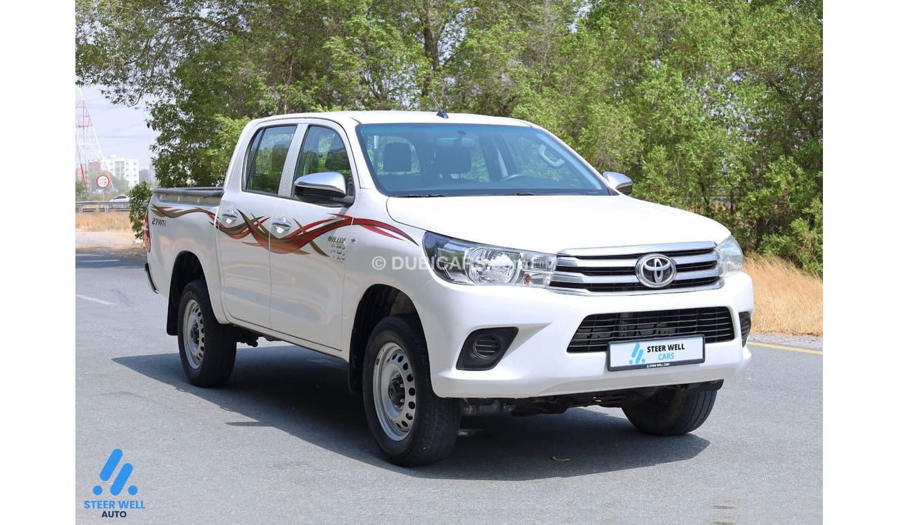 Toyota Hilux GL 2.7L Double Cab Utility 4WD GL Double Cab Pick Up 2.7L 4WD AT - GCC - Like New Condition - Book N