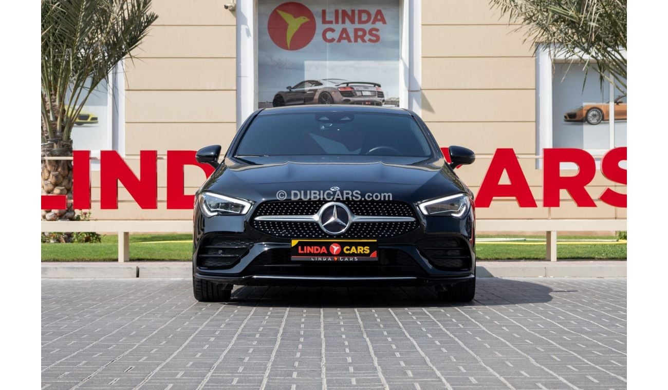 مرسيدس بنز CLA 250 Premium + 2.0L Mercedes-Benz CLA250 2022 GCC under Agency Warranty with Flexible Down-Payment.