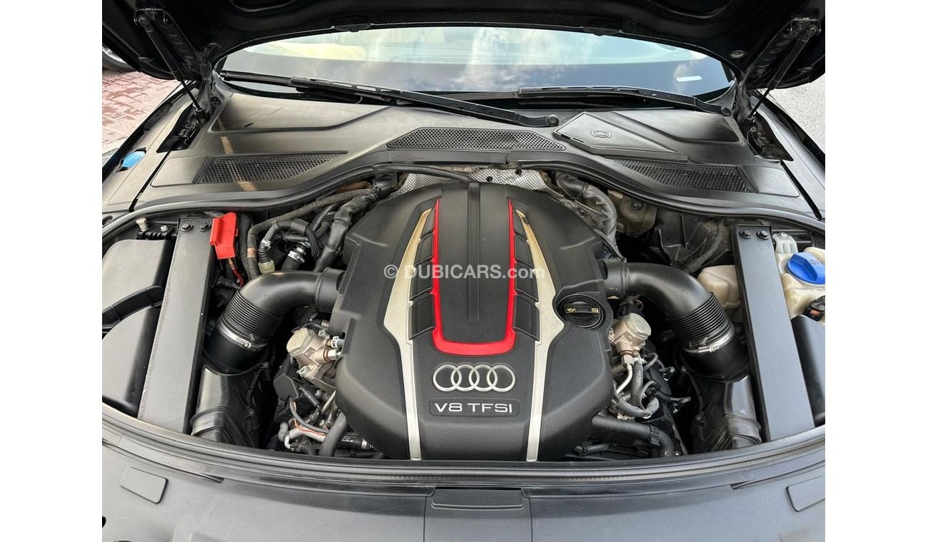 أودي S8 Audi S8 S-LINE _GCC_2014_Excellent Condition _Full option_Fully original paint