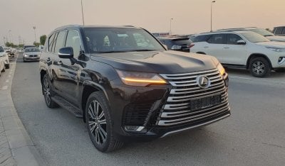 Lexus LX600