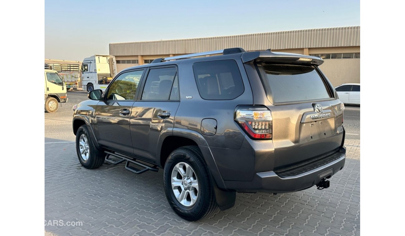 تويوتا Runner4 2020 SR5 PREMIUM SUNROOF 4x4 AIRBAGS ORIGINAL US SPEC