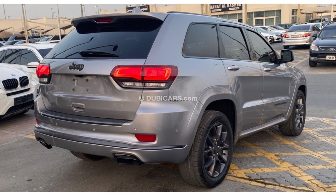 Jeep Grand Cherokee Overland Full option