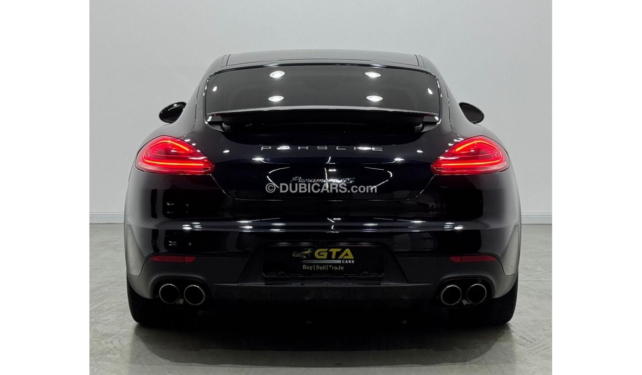 بورش باناميرا 4S 3.0L 2015 Porsche Panamera 4S, Service History, Excellent Condition, GCC