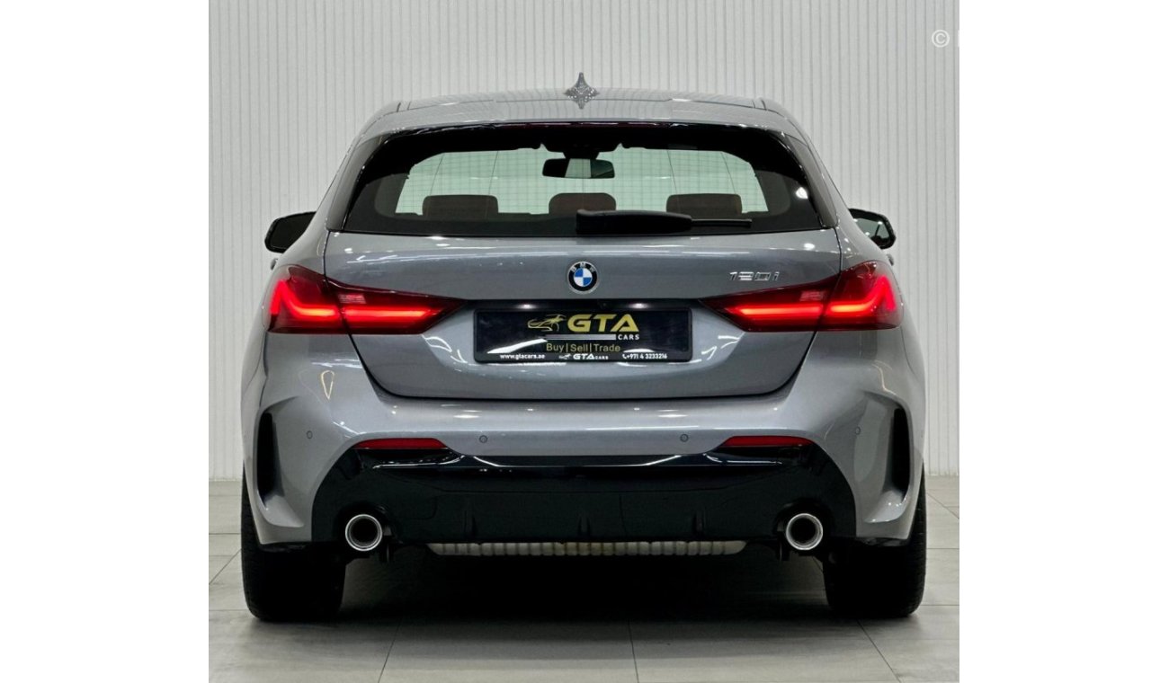 بي أم دبليو 120 سبورت لاين 2022 BMW 120i M Sport, May 2025 BMW Warranty + Service Package, Fully Loaded, GCC