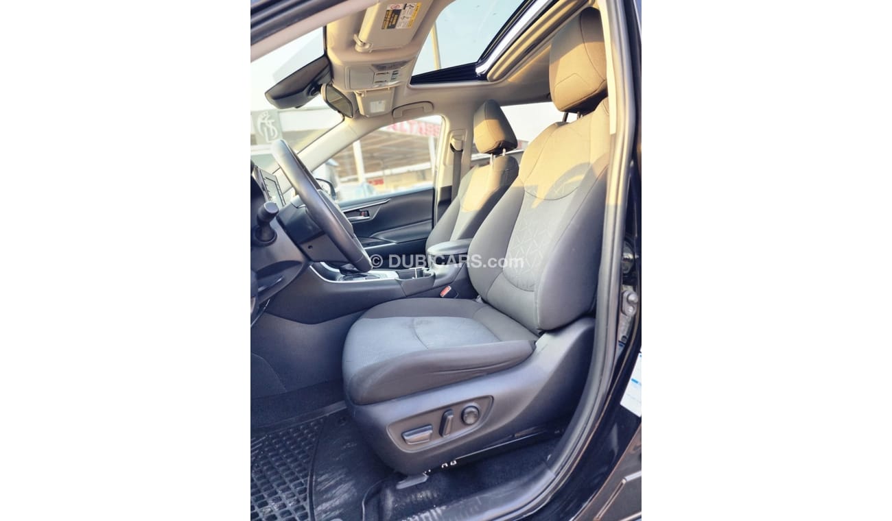 تويوتا راف ٤ GXR 2.5L 4WD TOYOTA RAV4 4WD XLE full Option