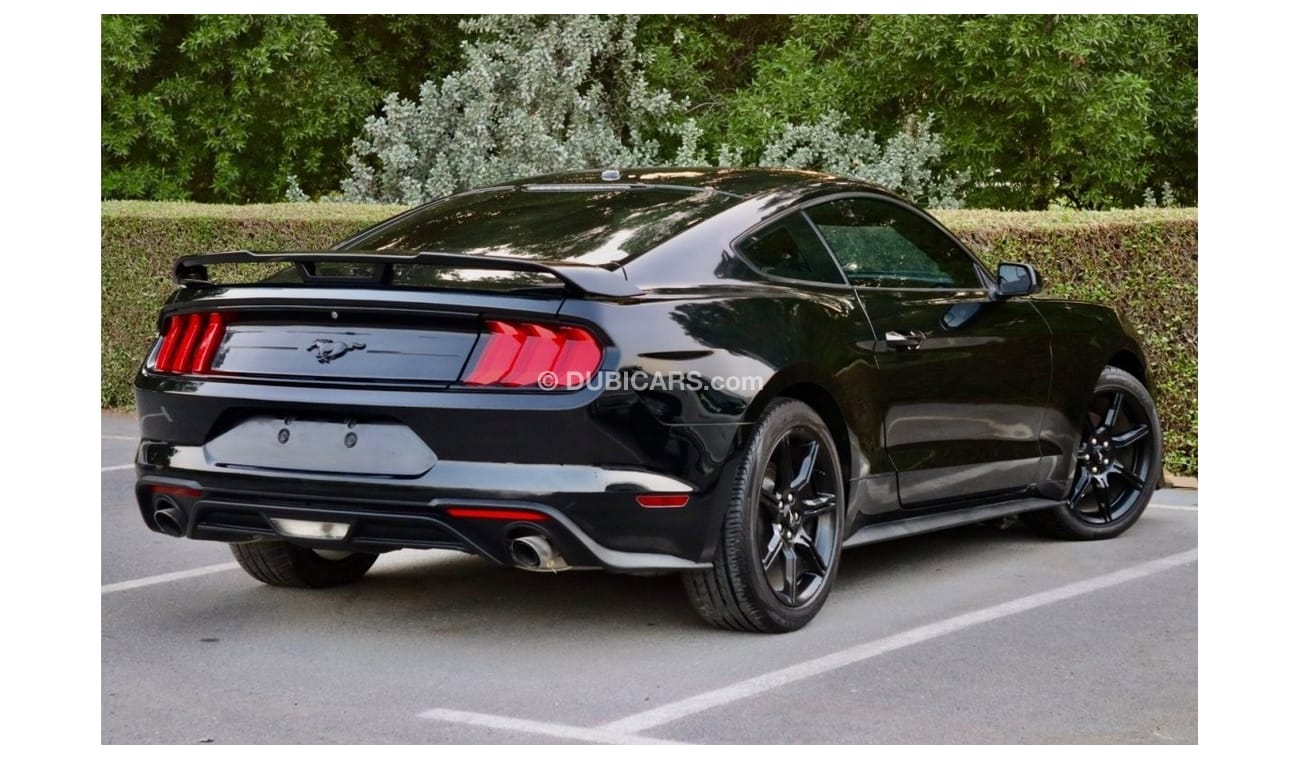 فورد موستانج Mustang ecoboost 4CYLINDER 2.3L very clean car