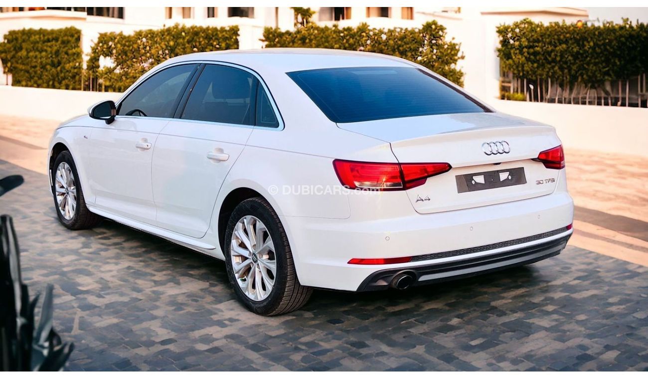 أودي A4 30 TFSI ديزاين S لاين و سبورت باكج