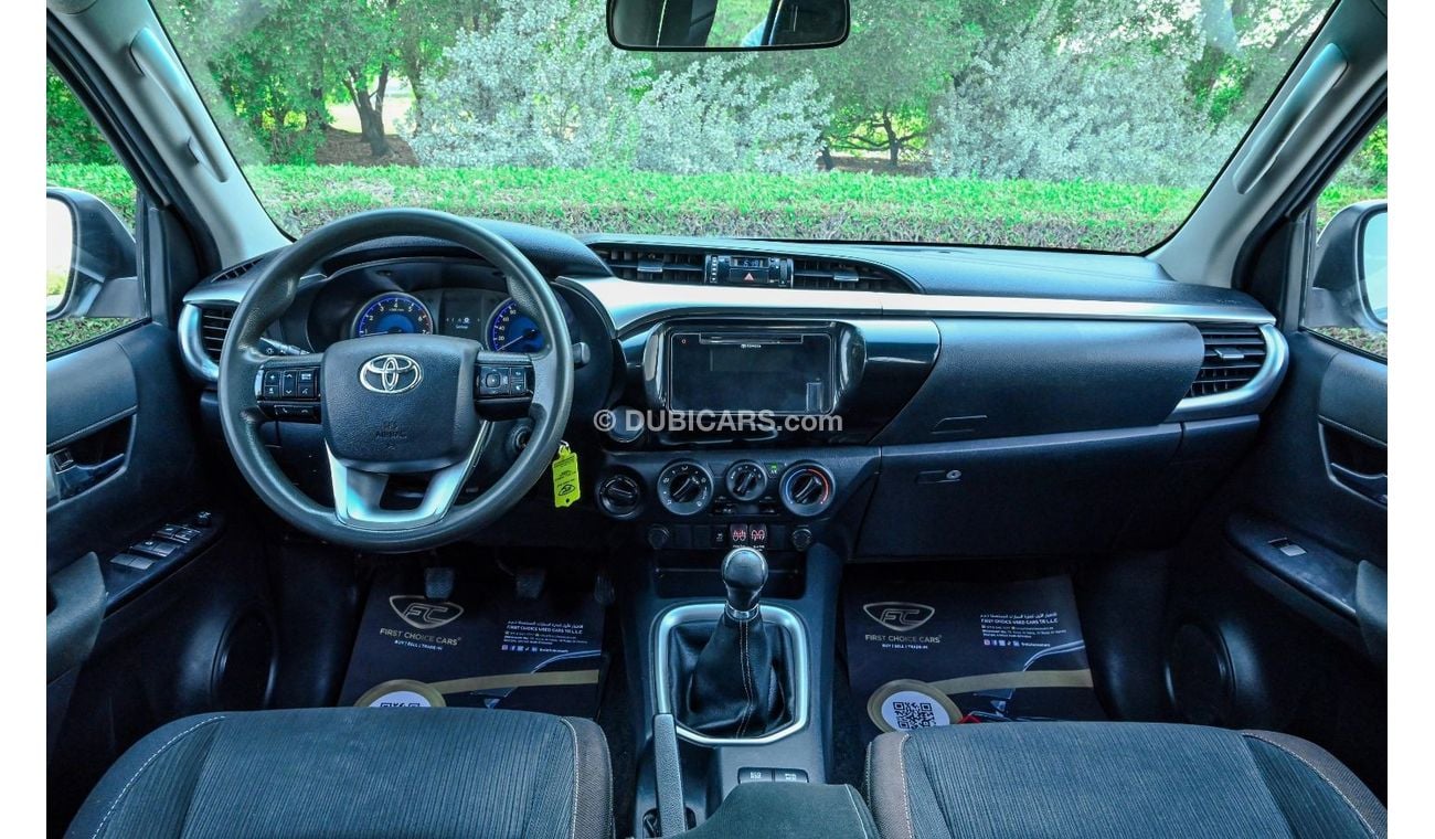 Toyota Hilux 2020 | TOYOTA HILUX | SR5 4X4 DOUBLE CABIN | GCC SPECS | T39180