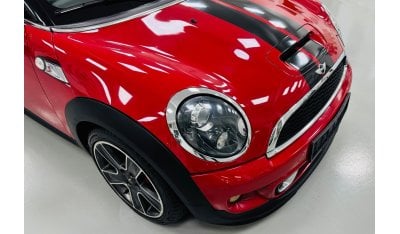 Mini Cooper S Cabrio GCC .. Convertible .. 4CYL .. Perfect Condition