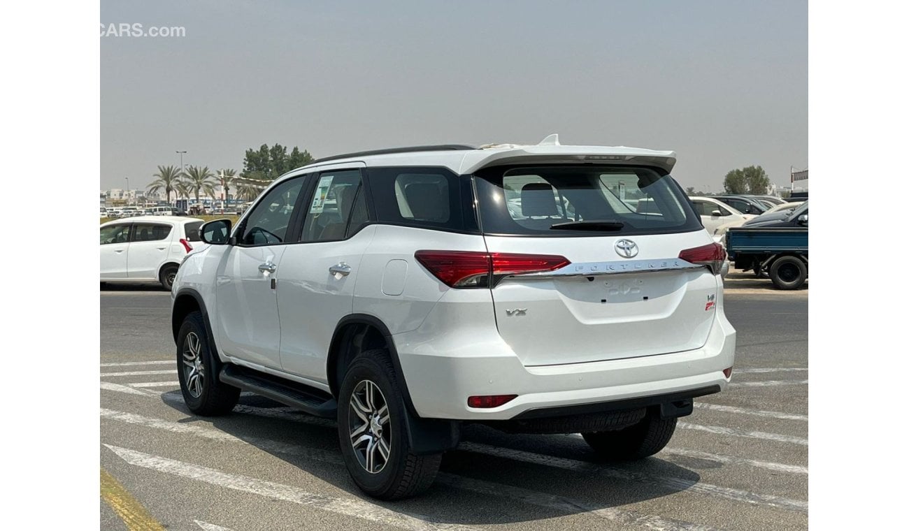 تويوتا فورتونر FORTUNER VX1 4.0L PETROL