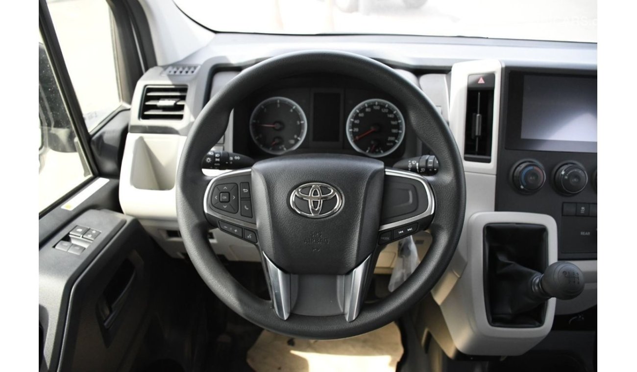 Toyota Hiace 2.8L Manual  Deisel ( ready stock )