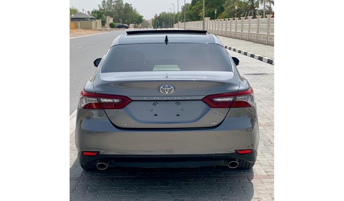 تويوتا كامري Toyota Camry SE+ 2022 - 3.5L,V6  Full Option,Panoramic, GCC Specs