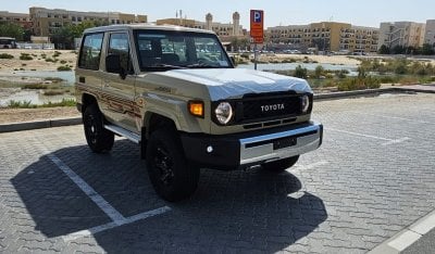 تويوتا لاند كروزر بيك آب LOCAL / EXPORT 2.8 DIESEL SWB LC71