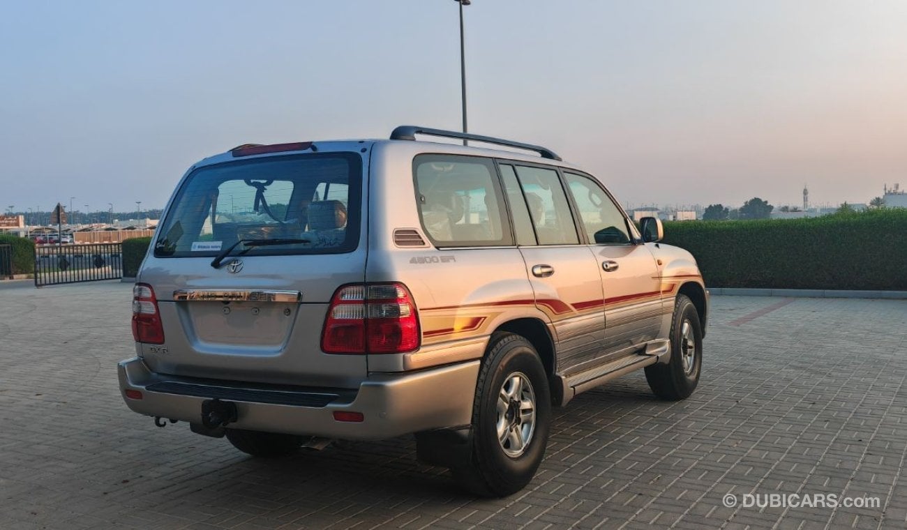 تويوتا لاند كروزر Toyota Land cruiser Model 2004