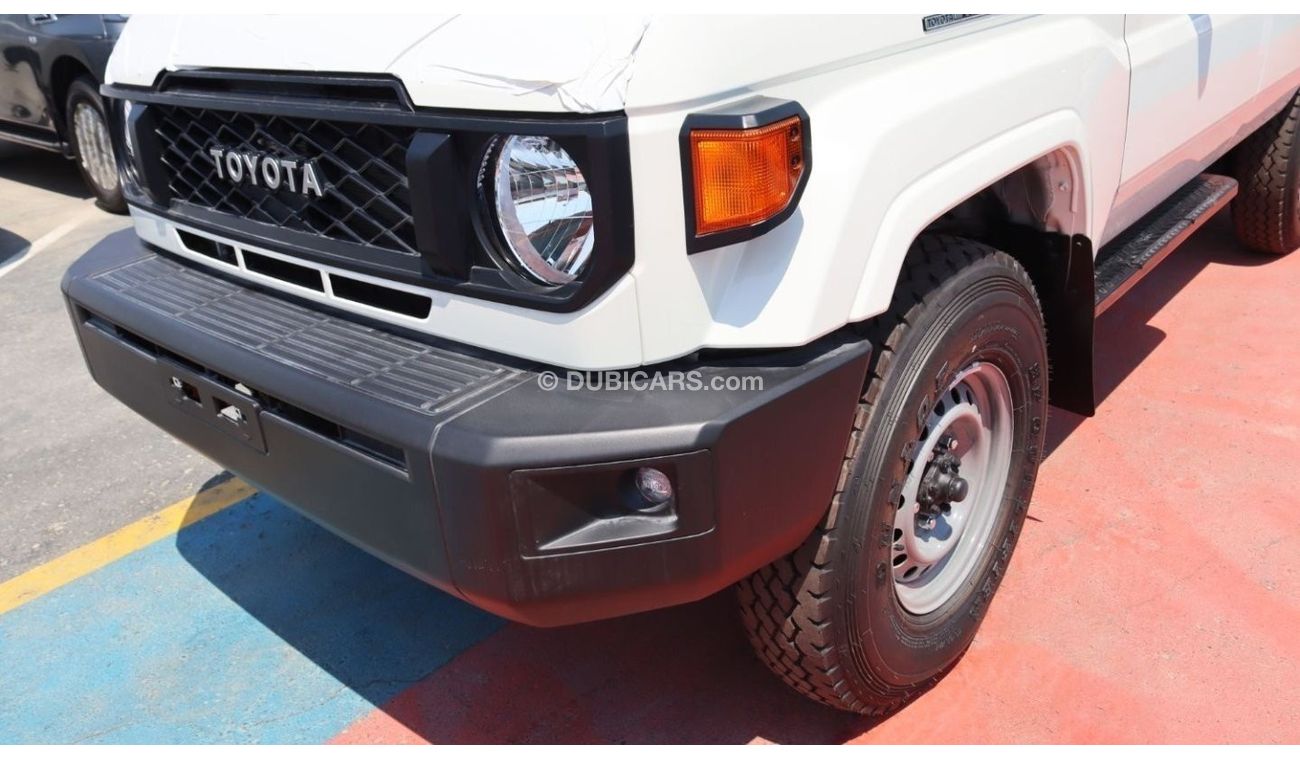 Toyota Land Cruiser Hard Top Diesel LC78 4.2Ltr 1HZJ,2024.DIFFERENTIAL LOCK , POWER WINDOW , CENTER LOCK ,