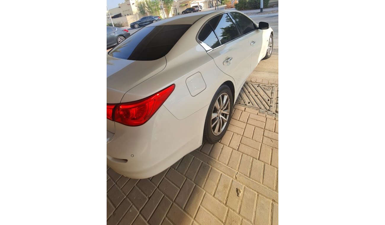 إنفينيتي Q50 Turbo 2.0L