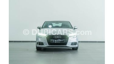 أودي A3 2019 Audi A3 30 Tsfi 5 Year Audi Warranty 4 Year Audi Service Pack للبيع 82 000 درهم رصاصي فضي 2019