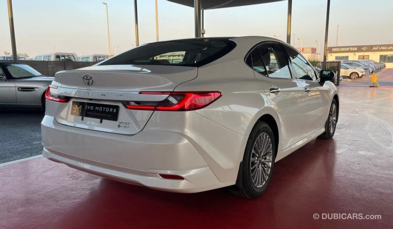 Toyota Camry Full Option 2.0 G HEV*Head Up Display*Panorama Roof*Radar