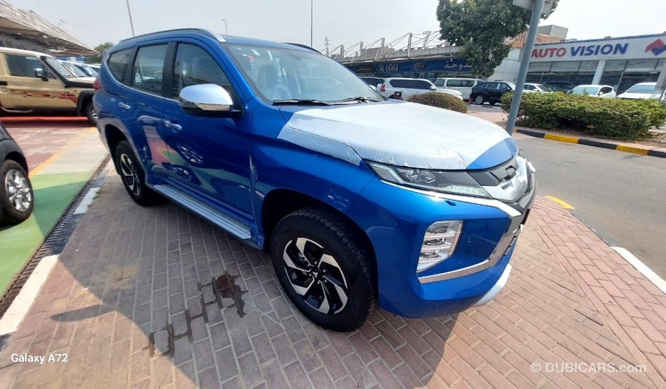 ميتسوبيشي باجيرو Mitsubishi Pajero 2.4 Disele