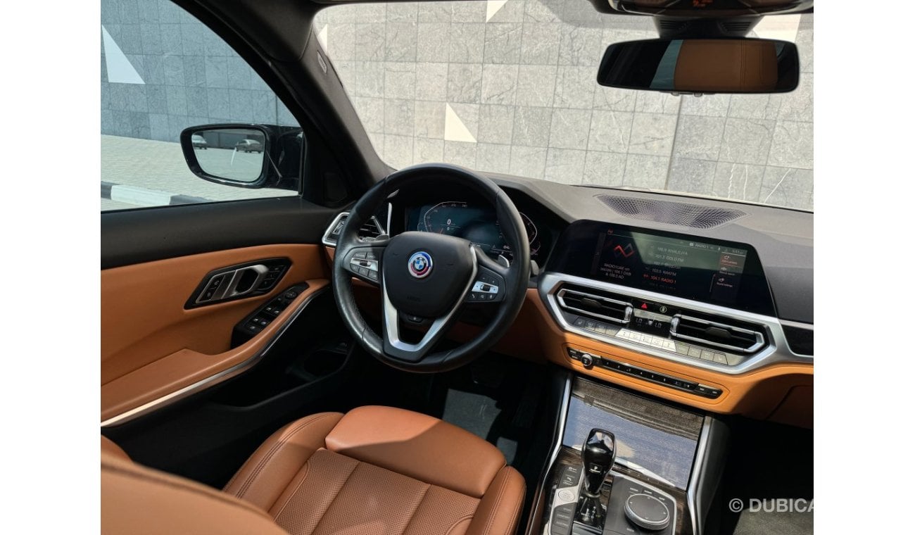 BMW 330i X drive