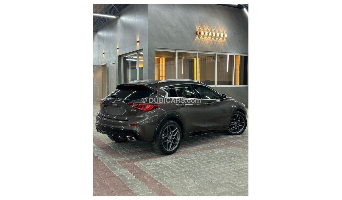 Infiniti Q30 Premium GCC