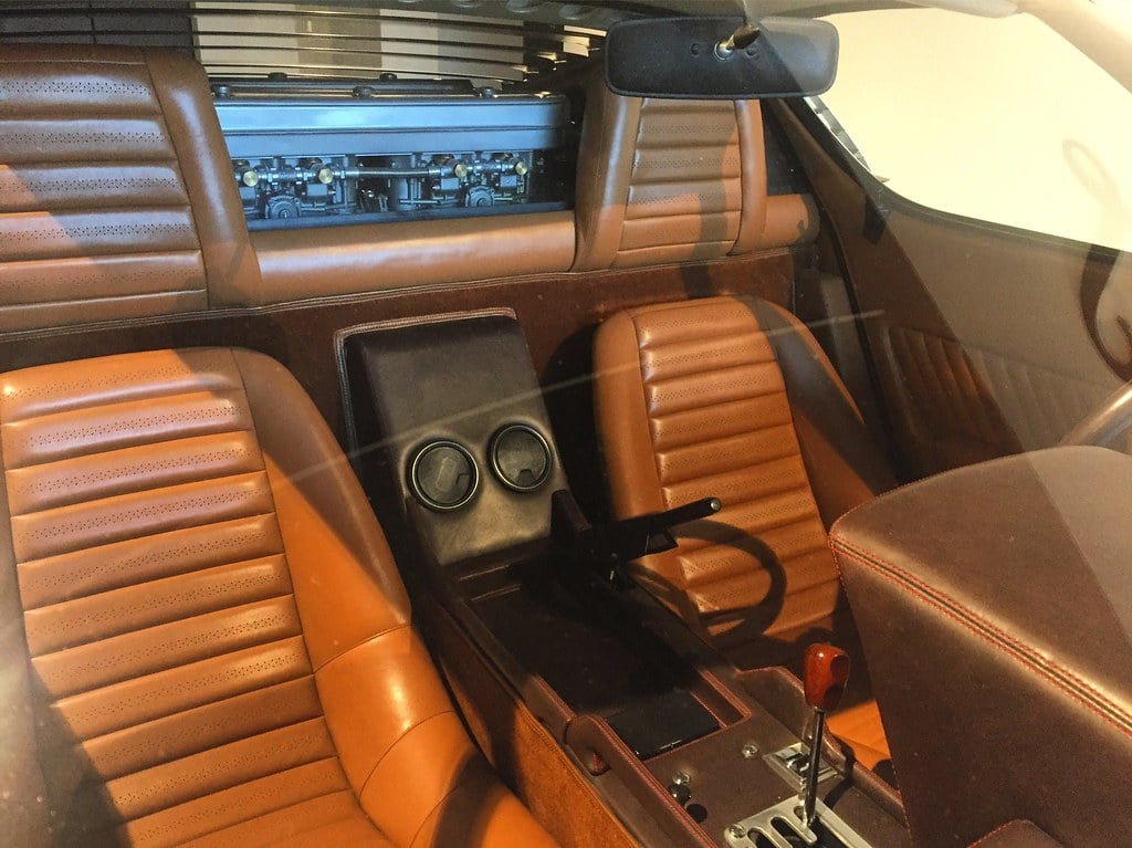 Lamborghini Miura interior - Seats