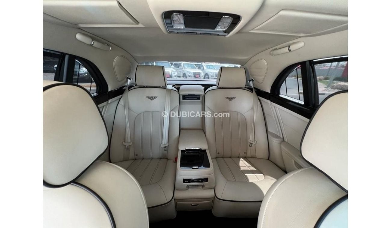 بنتلي مولسان BENTLEY MULSANNE 2012 V8 VIP LOW MILEAGE IN PERFECT CONDITION