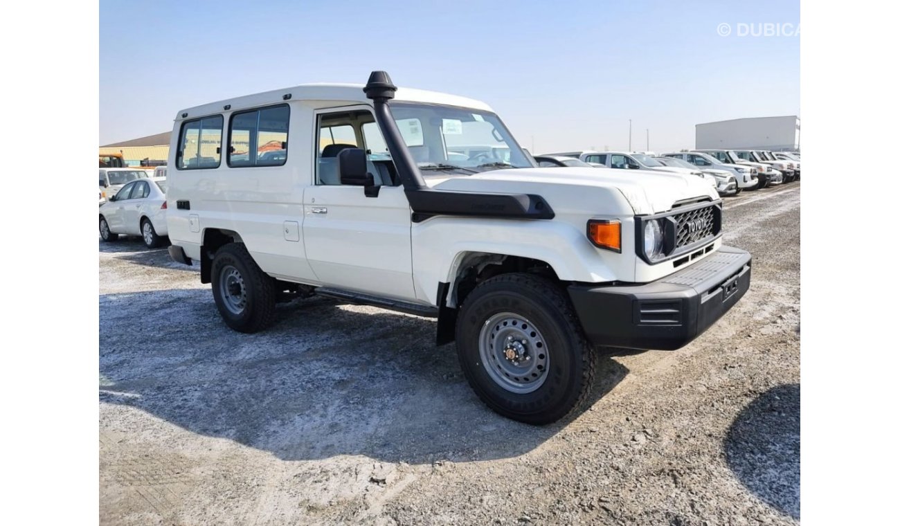 Toyota Land Cruiser Hard Top 78 MT 4.2L DIESEL 3 DOORS 4WD WITH DIFFLOCK