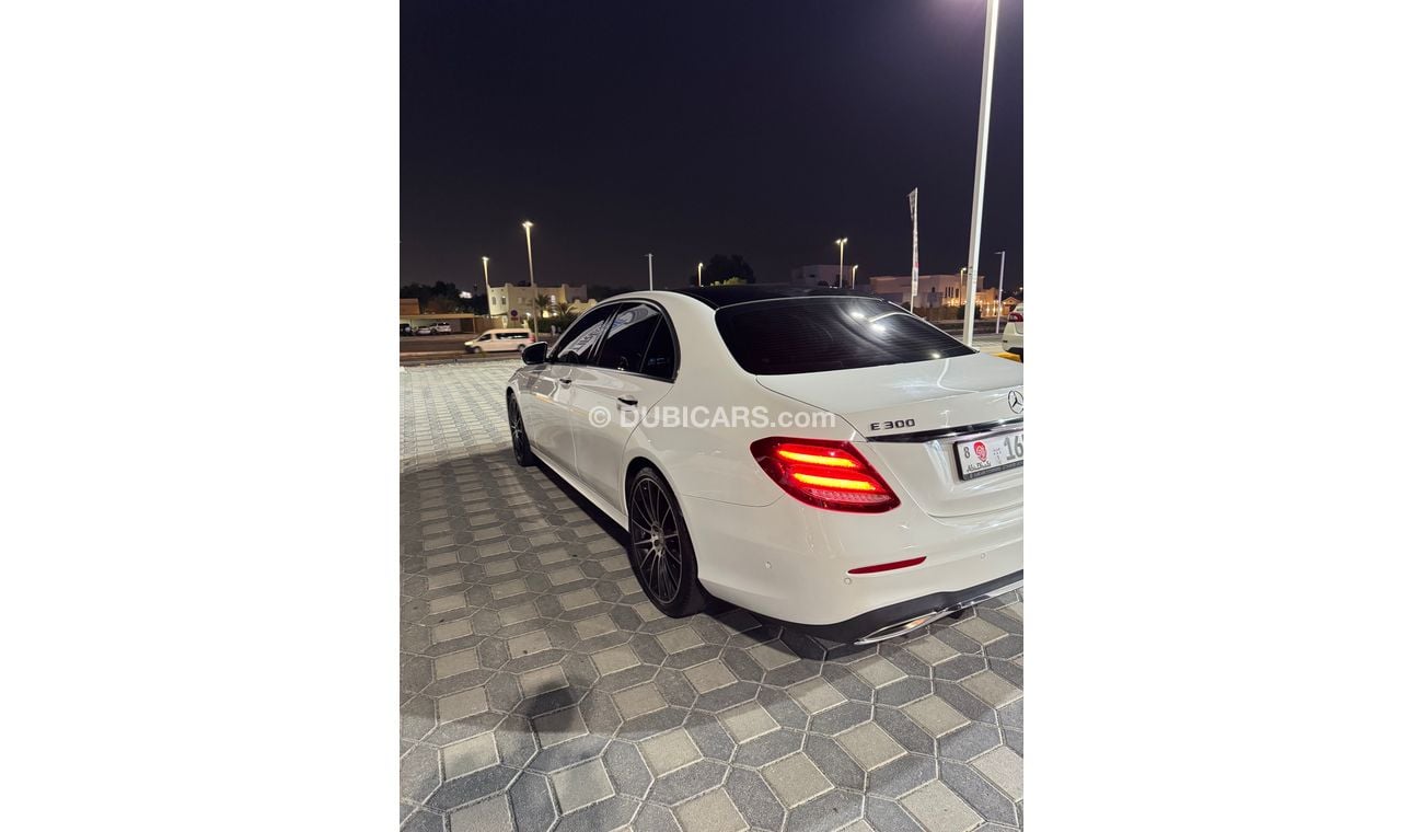 مرسيدس بنز E300 E 300 4Matic