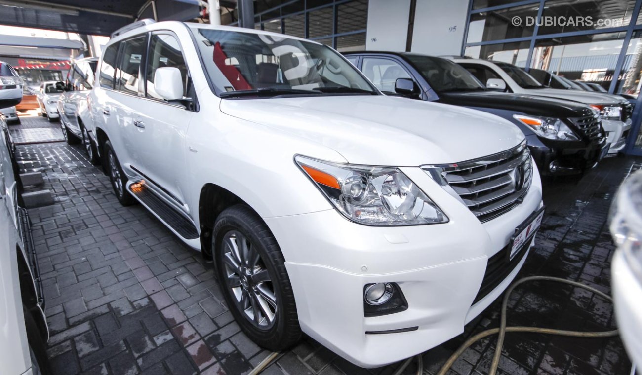 Lexus LX570