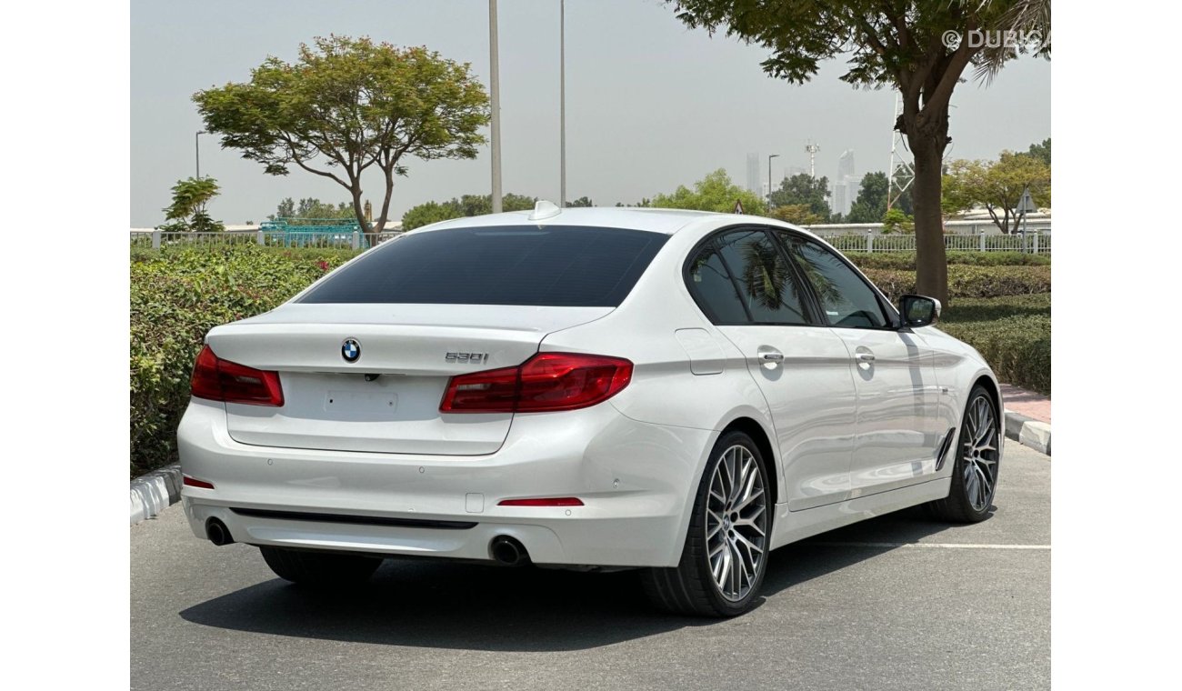 BMW 530i M Sport BMW 530 Top Of The Range / GCC / V4 / 2017 / Perfect Condition / Ready to Drive!.