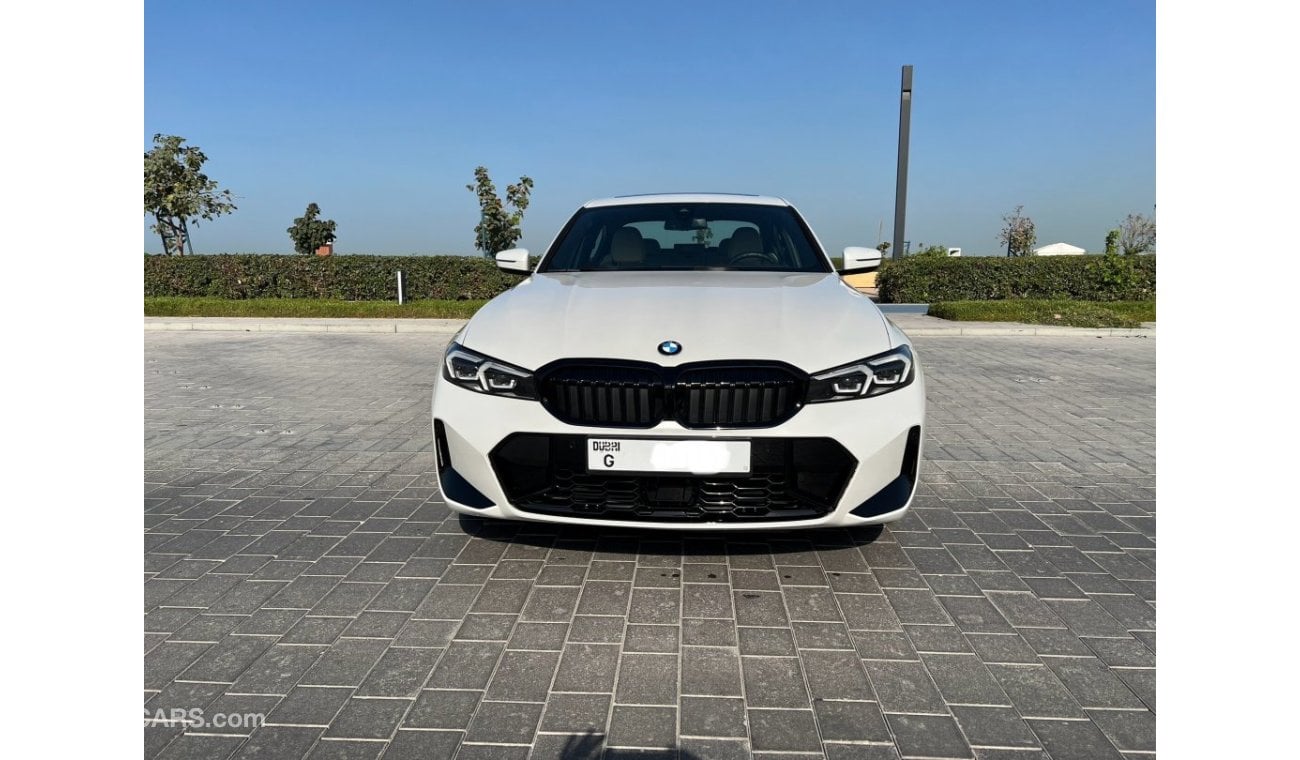 بي أم دبليو 330i