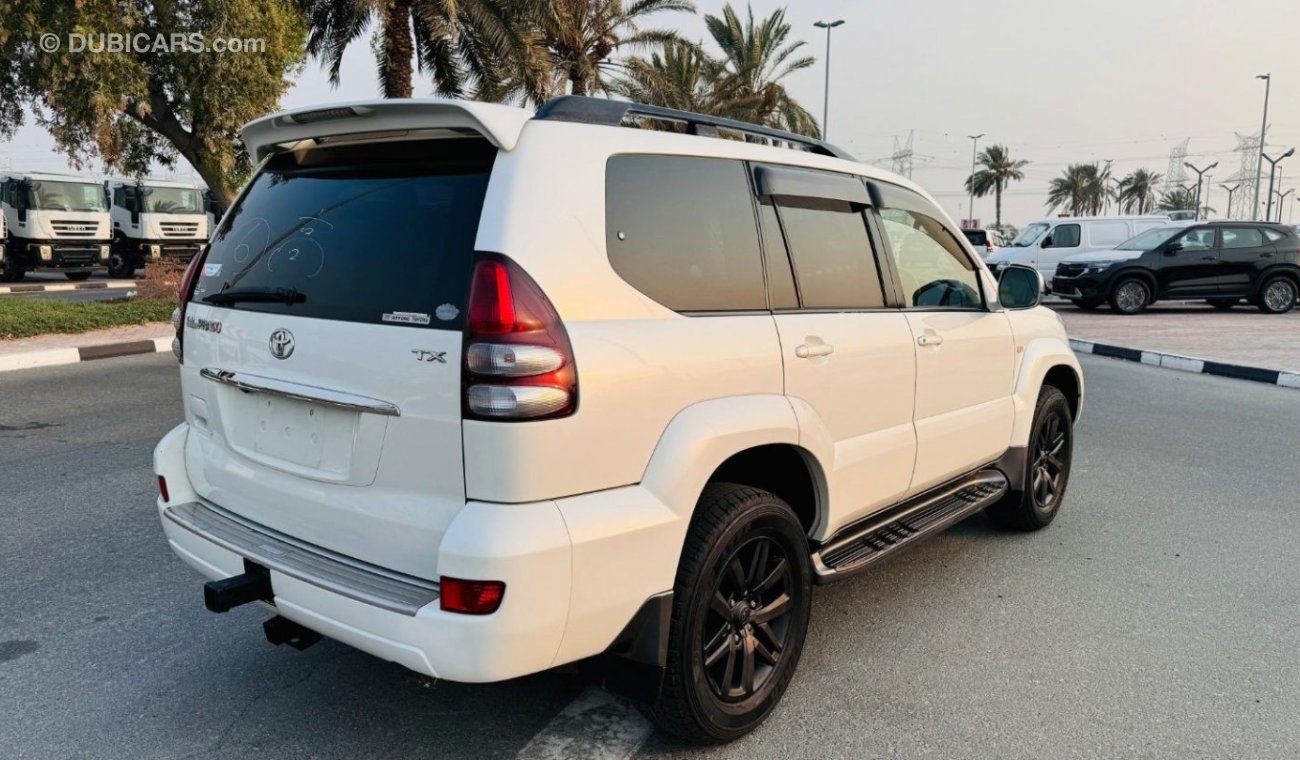 Toyota Prado PREMIUM BEIGE INTERRIOR | SUNROOF | 3.0L DIESEL | RHD | 2007 | FENDER HOOD MIRROR