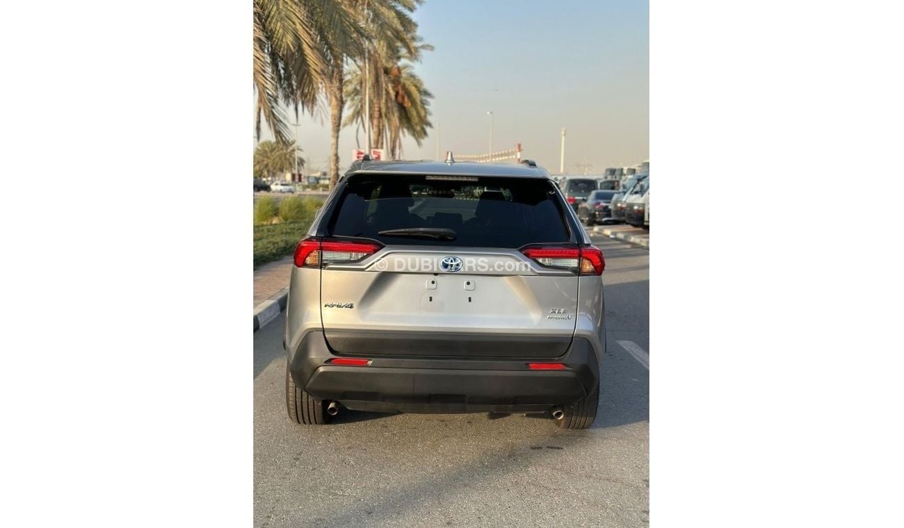 Toyota RAV4 Hybrid TOYOTA RAV4 2020 XLE