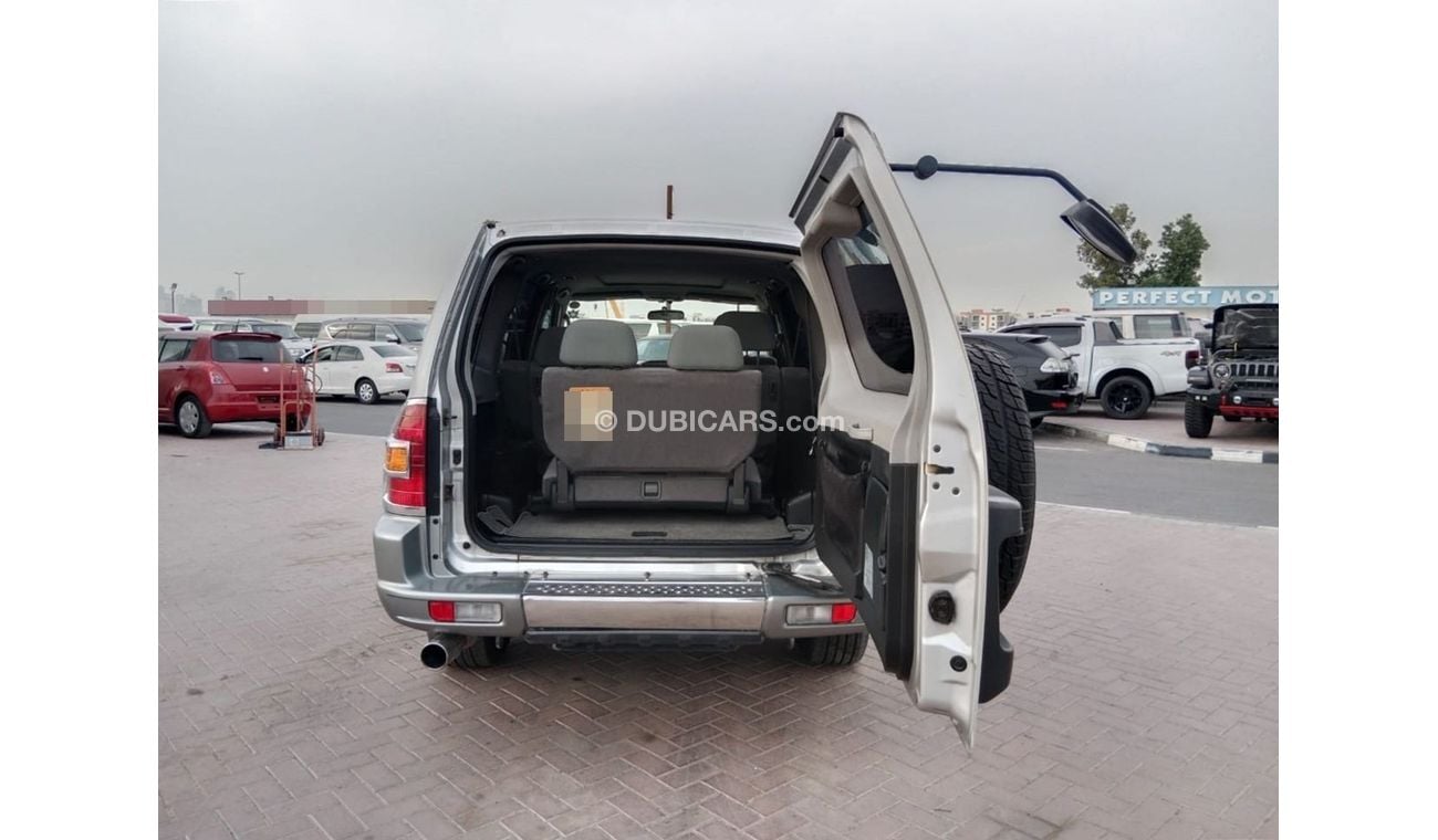 ميتسوبيشي باجيرو MITSUBISHI PAJERO RIGHT HAND DRIVE(PM05806)