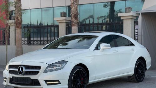 Mercedes-Benz CLS 500 Std 4.7L