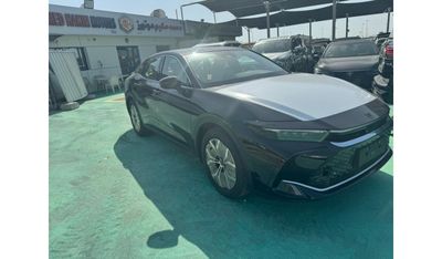 Toyota Crown 2.5L HYBRID FULL OPTION 2023 GCC