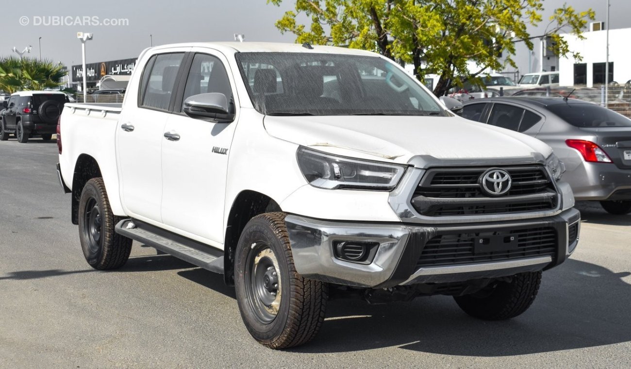 Toyota Hilux SR5 - Diesel 2.4L DC 4X4