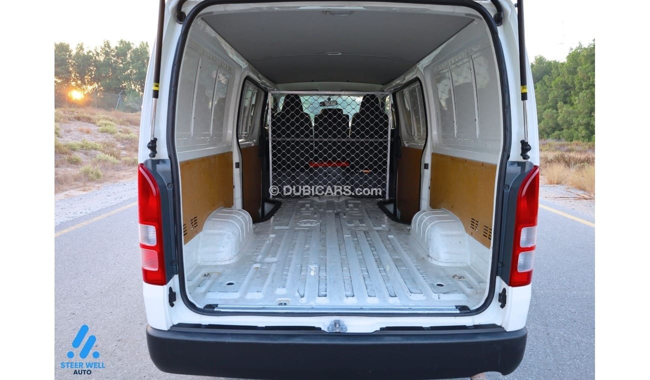 Toyota Hiace GL -Standard Roof  Panal Van 2.7L GL  Panel Van 2.7L GL - Dry Delivery Van Standard Roof 2.7L RWD Pe