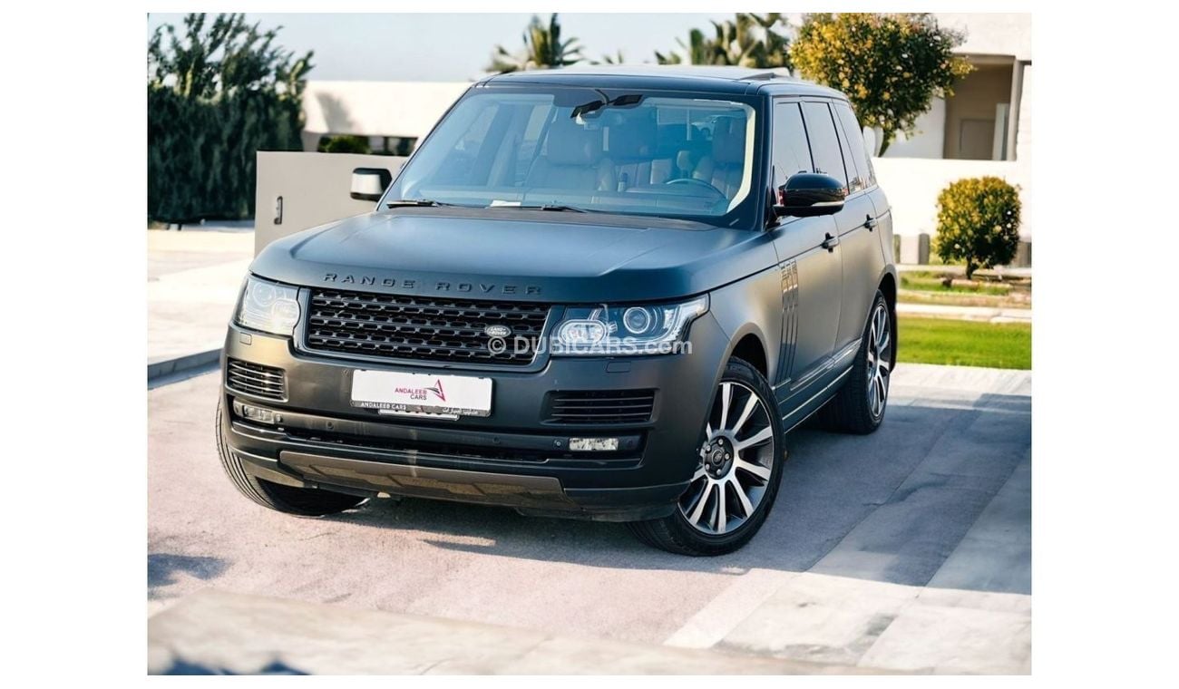 Land Rover Range Rover RANGE ROVER VOUGE SE 5.0 V8 | GCC | BLACK MATE PPF | WELL MAINTAINED