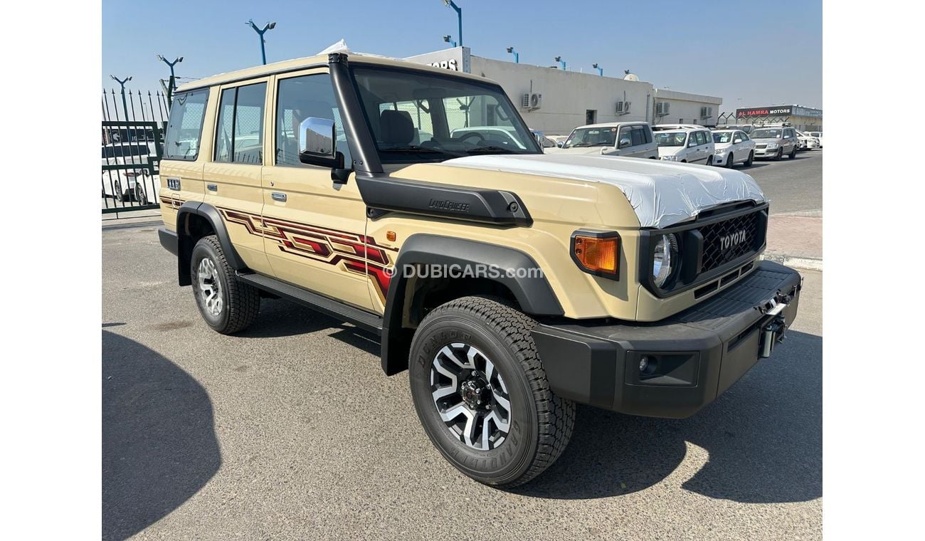 Toyota Land Cruiser Hard Top TOYOTA LANDCRUISER LC 76 HARDTOP 2024