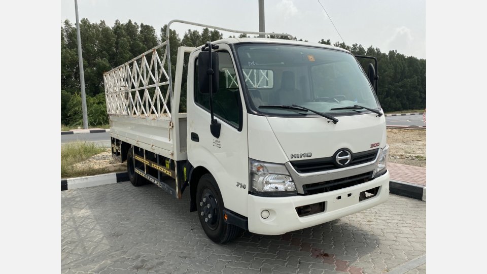 Used Mitsubishi Canter 3 ton pickup 2017 Ref# 148 2017 for sale in ...