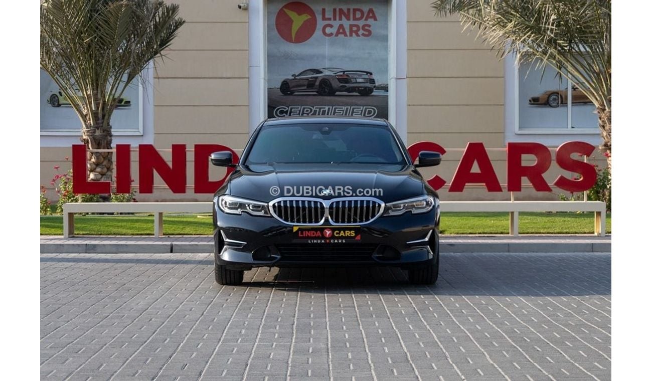 BMW 330i Exclusive 2.0L (258 HP) BMW 330i Exclusive 2019 GCC under Agency Warranty and Service Contract with 