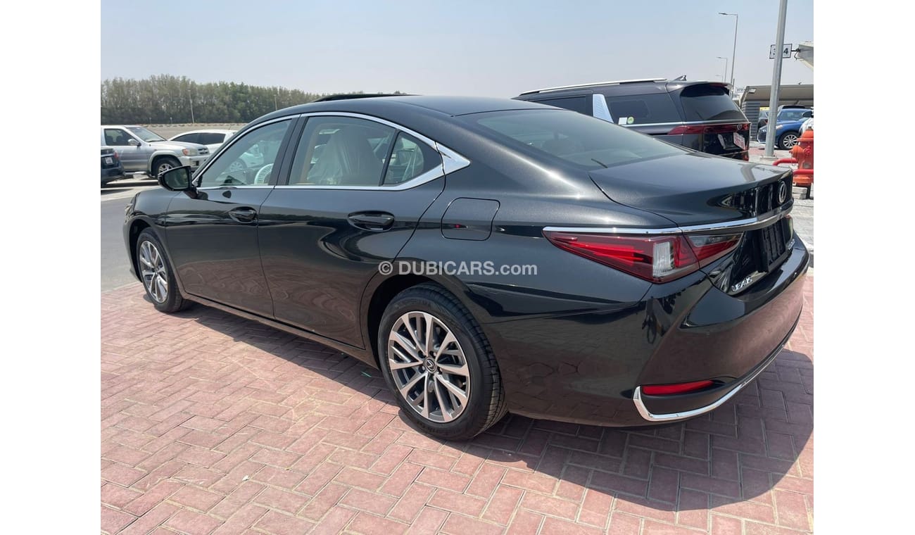 Lexus ES250