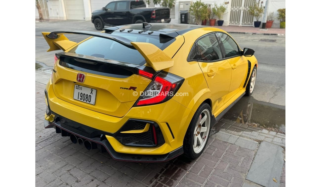 هوندا سيفيك تايب آر Type R FK8 Limited 1 of 600 units American import