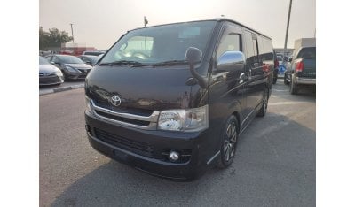 Toyota Hiace TOYOTA HIACE VAN RIGHT HAND DRIVE(PM98251)